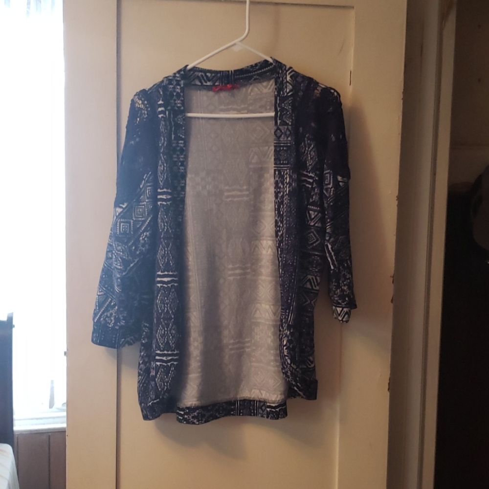 Light weight cardigan